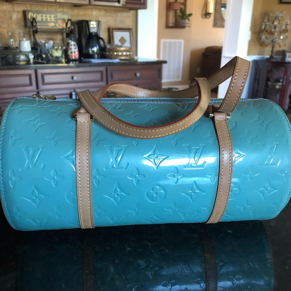 Louis Vuitton Papillon Monogram/teal ( RETIRED)